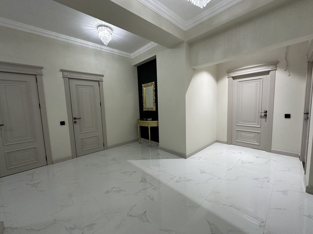 Satılır 3 otaqlı yeni tikili 135 m² — Mənzil, Bakı (7)