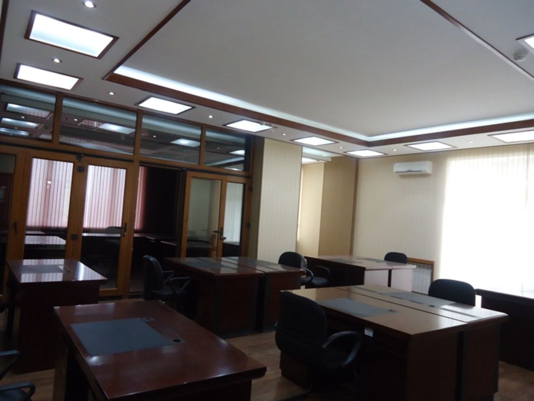 İcarəyə verilir 7 otaqlı ofis 300 m² — Ofis, Bakı (2)