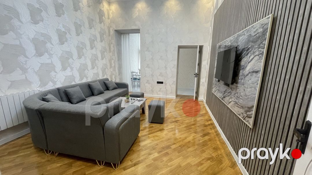 Satılır 2 otaqlı köhnə tikili 60 m² — Mənzil, Bakı (8)
