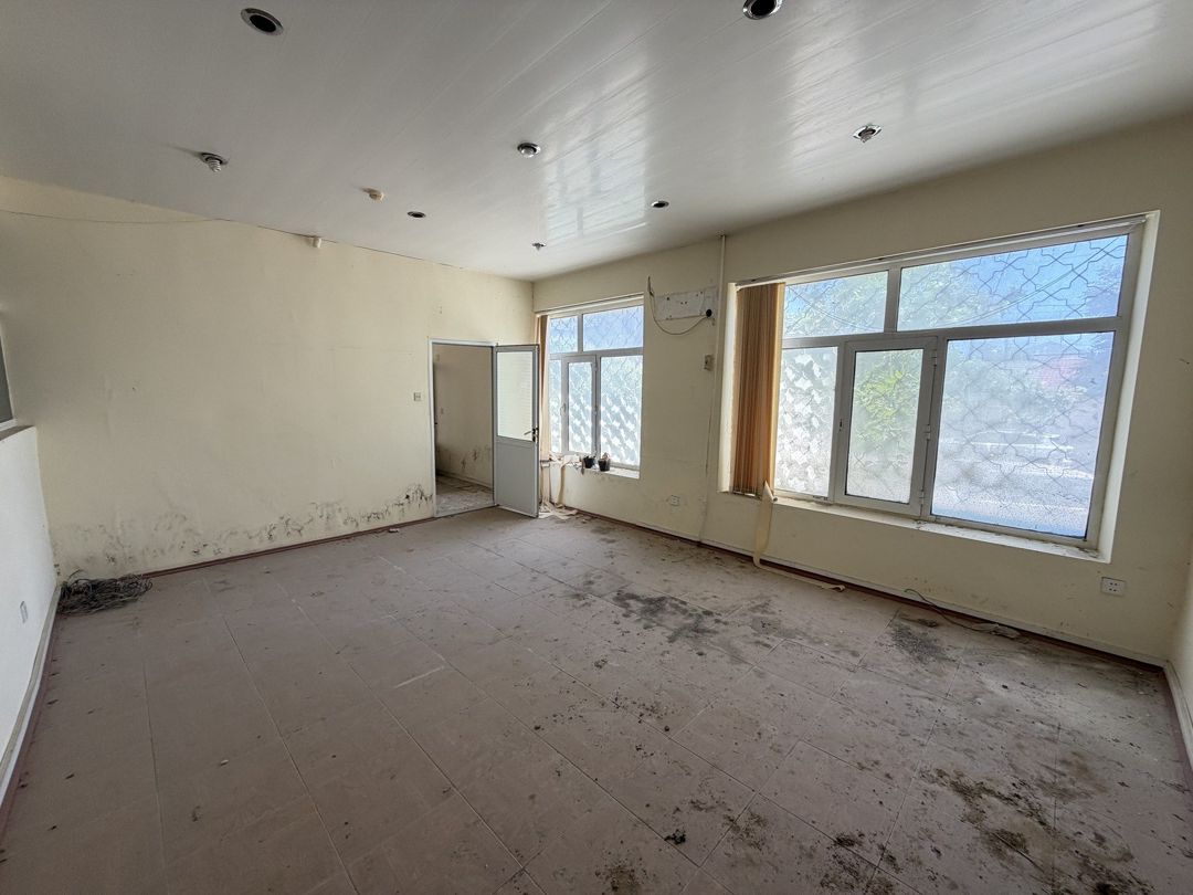 Satılır obyekt 635 m² — Əmlak, Bakı (2)