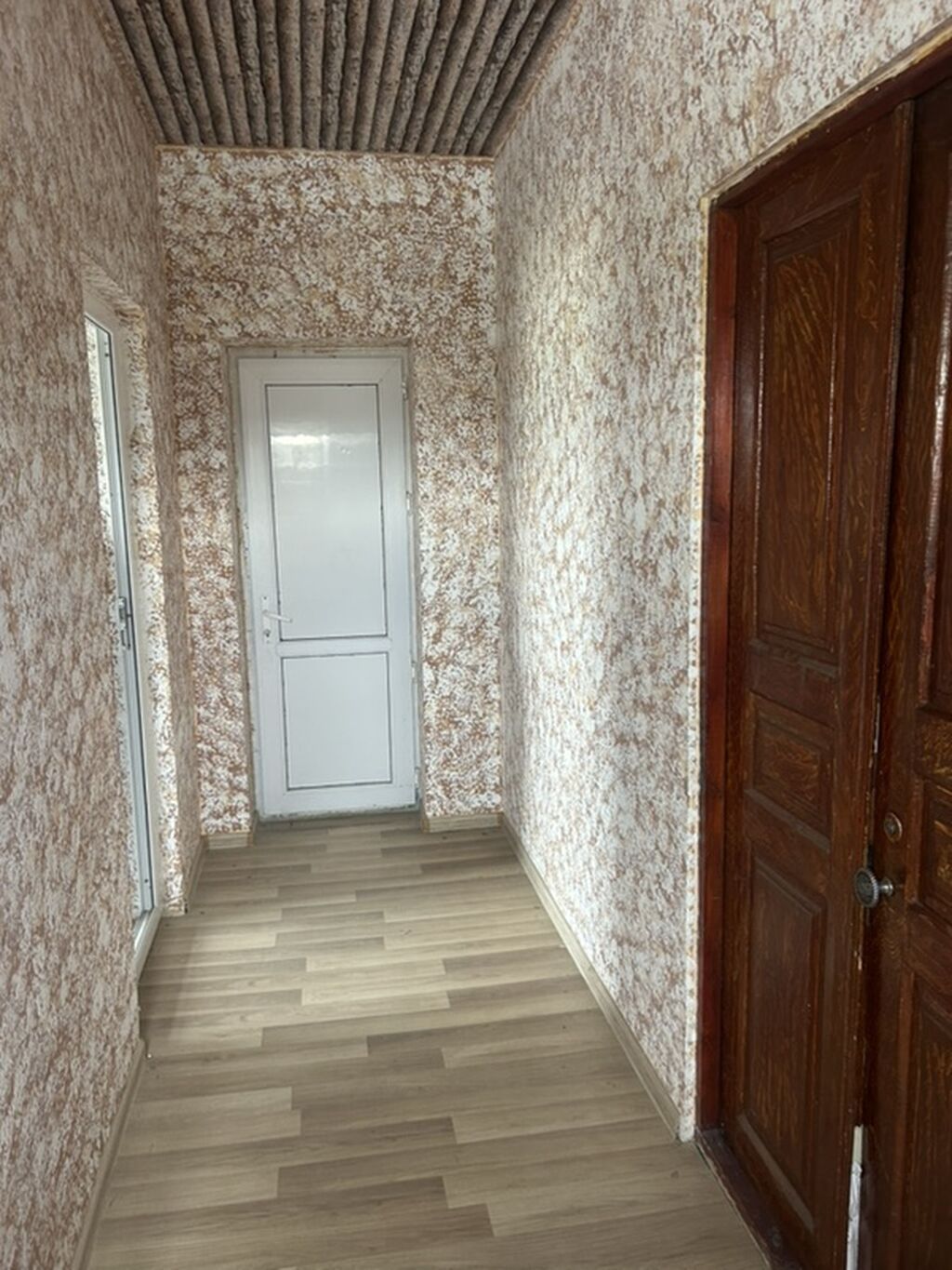 Satılır: kənd mühitində həyət evi və geniş torpaq sahəsi - Tikinti — Daşınmaz əmlak, Quba (10)