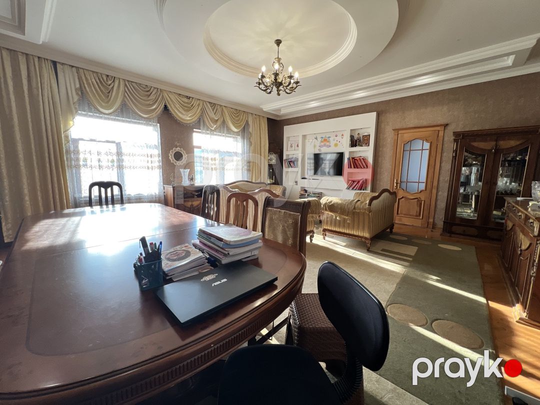 Satılır 9 otaqlı həyət evi/bağ evi 300 m² — Ev, villa, Bakı (8)