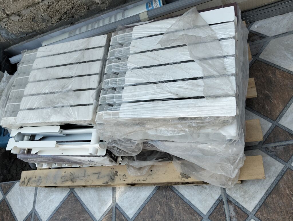 Yeni Seksiyalı Radiator Alüminium — Radiatorlar, Digah