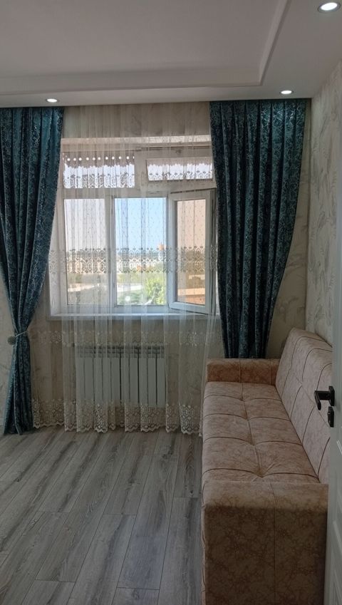 Lelingrad layihesi. 5/4 mertebe 1 otaq 2 otağa duzelme. əşyalar qalir