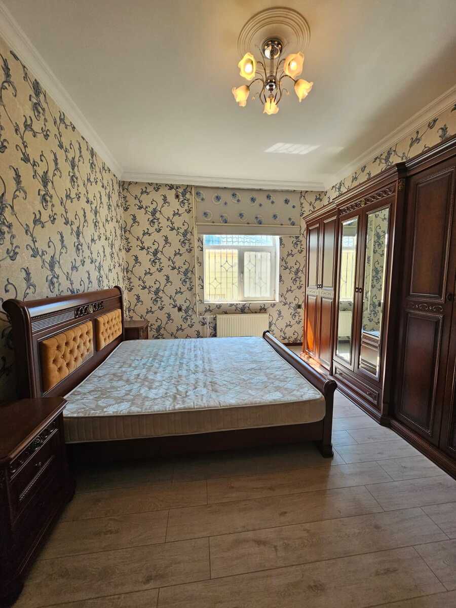 Satılır 8 otaqlı həyət evi/bağ evi 350 m² — Ev, villa, Bakı (11)