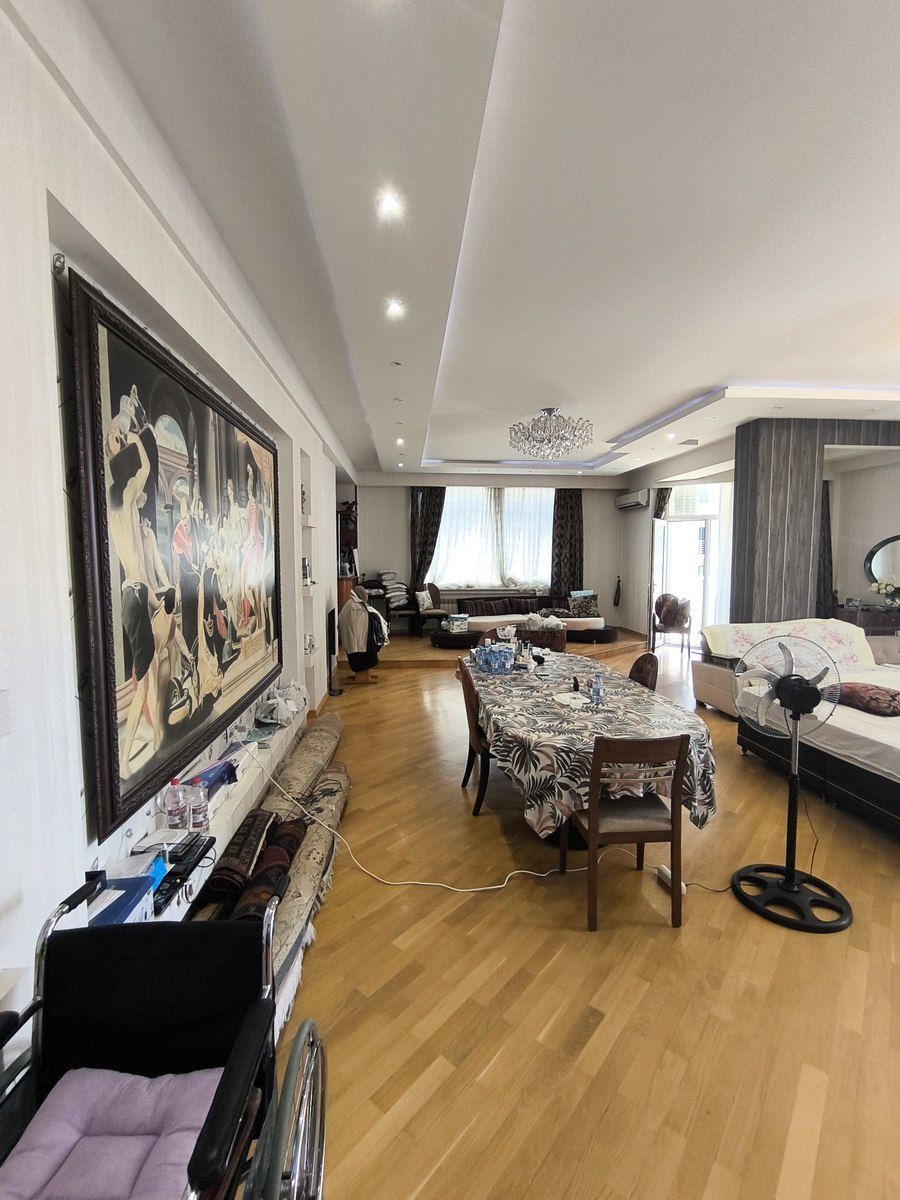 Satılır 4 otaqlı yeni tikili 250 m² — Mənzil, Bakı (2)