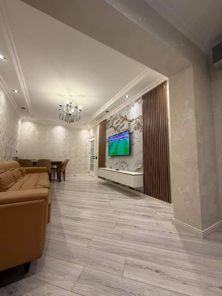 Satılır 3 otaqlı köhnə tikili 100 m² — Mənzil, Bakı (3)