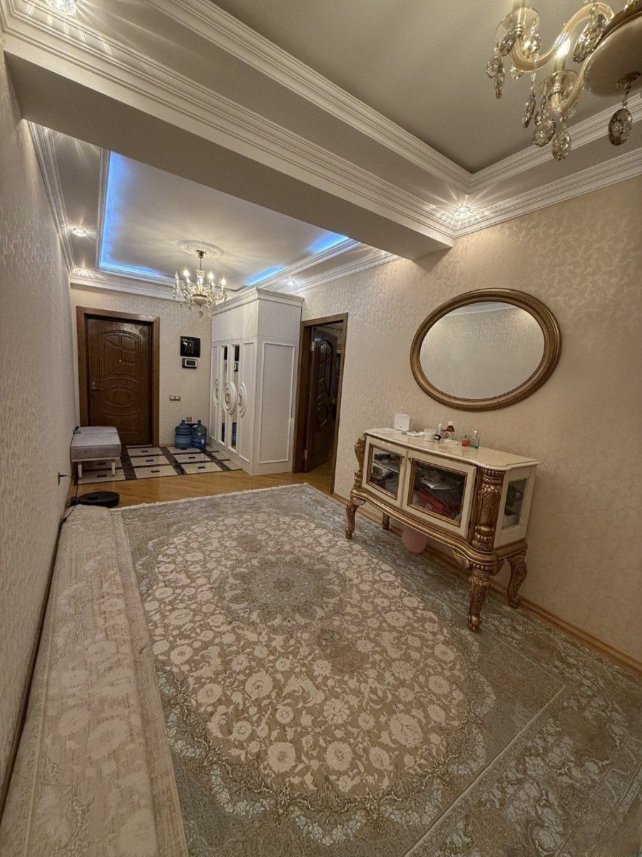 Satılır 3 otaqlı yeni tikili 176 m² — Mənzil, Bakı (5)
