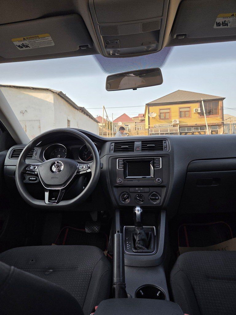 Volkswagen Jetta, 1.5 L, 2016 il, 85 000 km — Avtomobillər, Bakı (8)