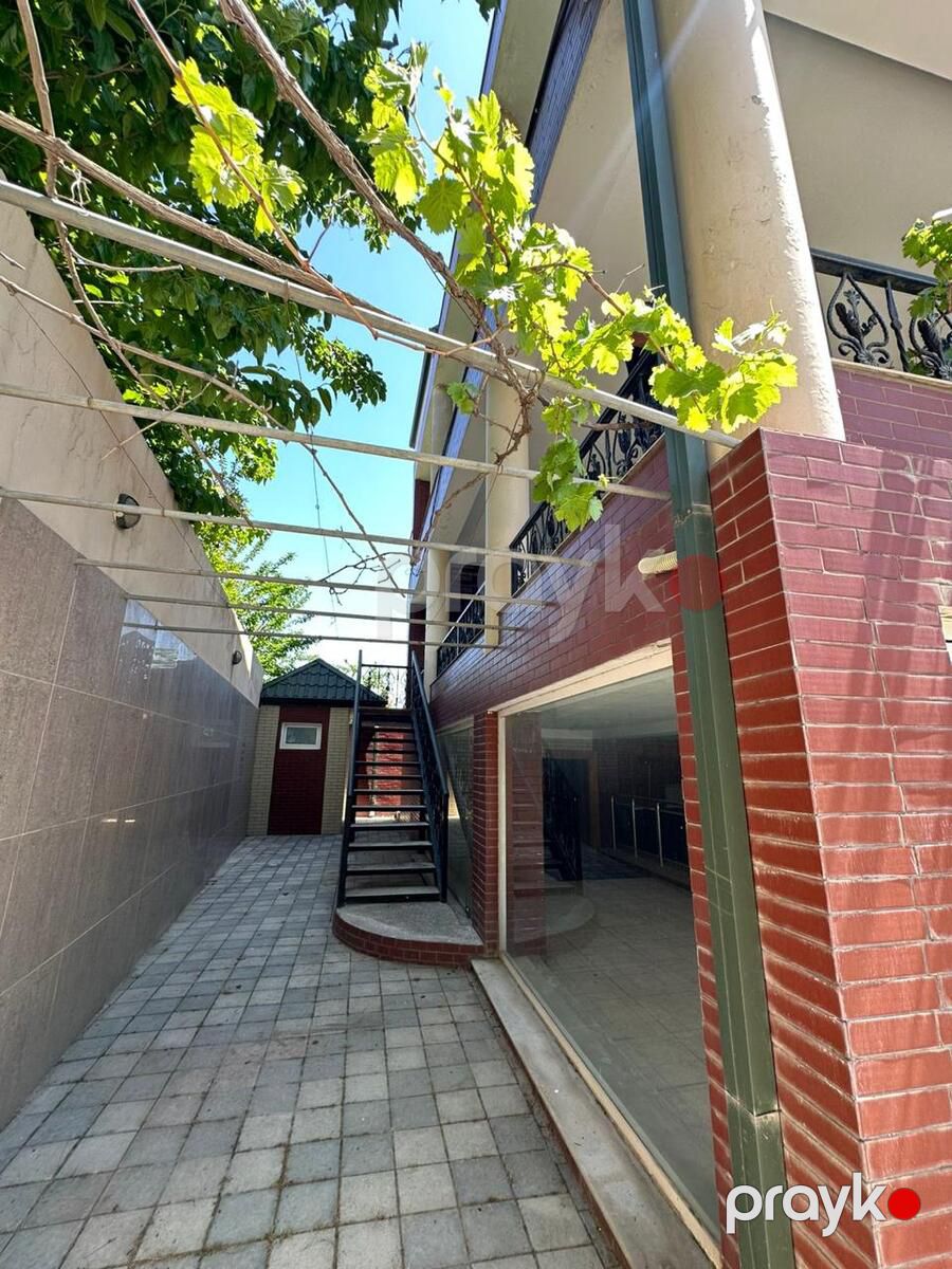 Satılır 16 otaqlı həyət evi/bağ evi 980 m² — Ev, villa, Bakı (8)