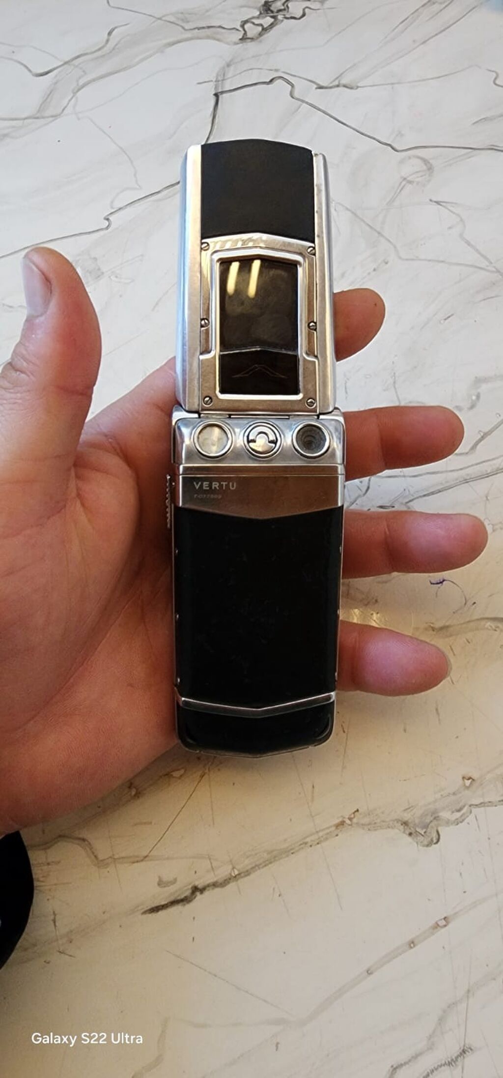 Vertu rəng - Qara, Düyməli — Vertu, Bakı (3)