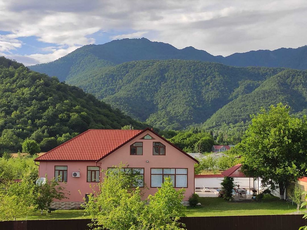 Bağ evi kirayə verilir, Qəbələ r. — Daşınmaz əmlak, Qəbələ