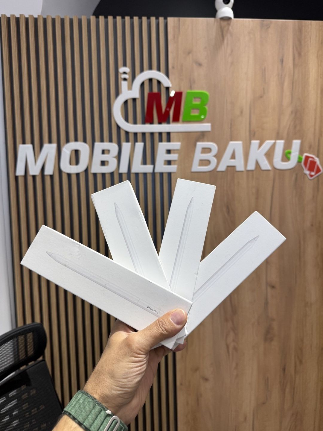 Stilus Apple Pencil Pro — Elektronika, Bakı