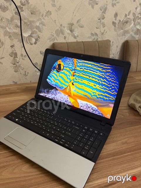 Acer TMP P253 — Bakı