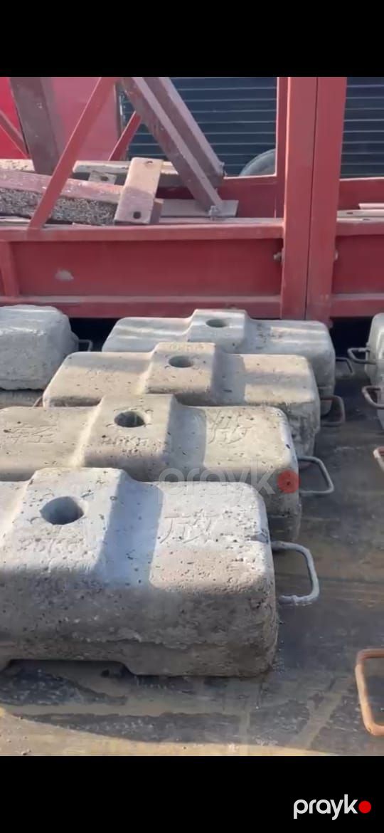 Beton daşlar — Beton, Bakı (2)