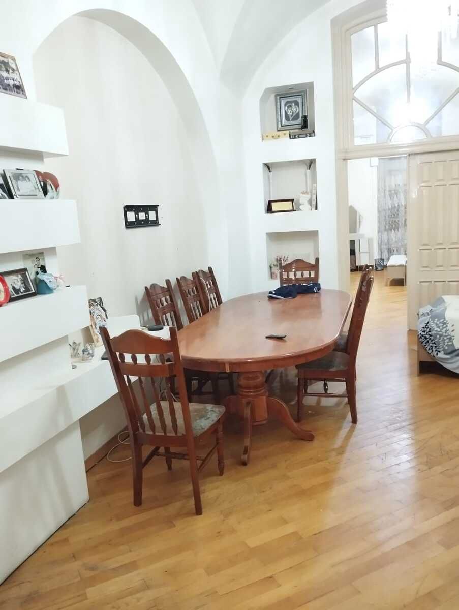 Satılır 2 otaqlı köhnə tikili 64 m² — Mənzil, Bakı (3)