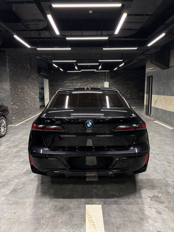 BMW i7, 105.7 kWh, 2023 il, 32 000 km — Avtomobillər, Bakı (2)