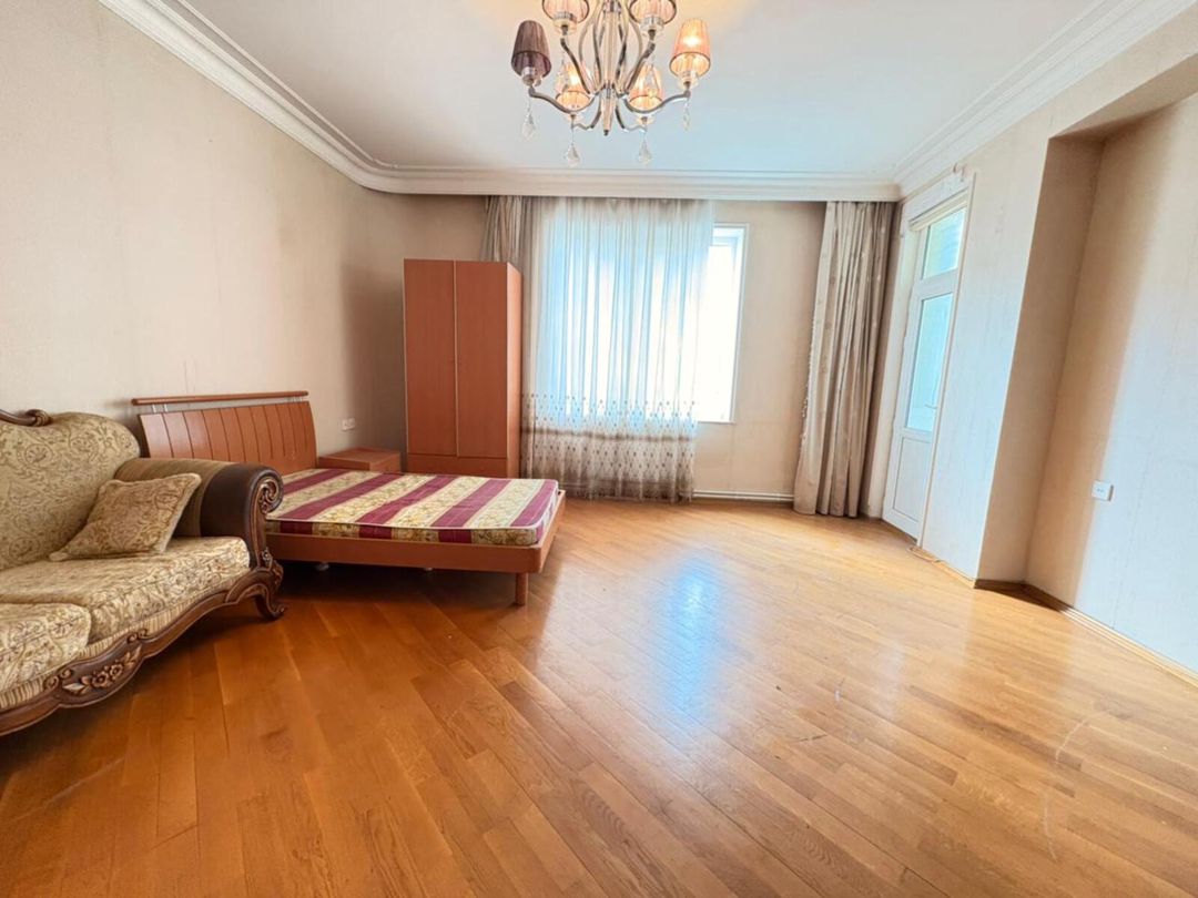 Satılır 4 otaqlı yeni tikili 175 m² — Mənzil, Bakı (9)