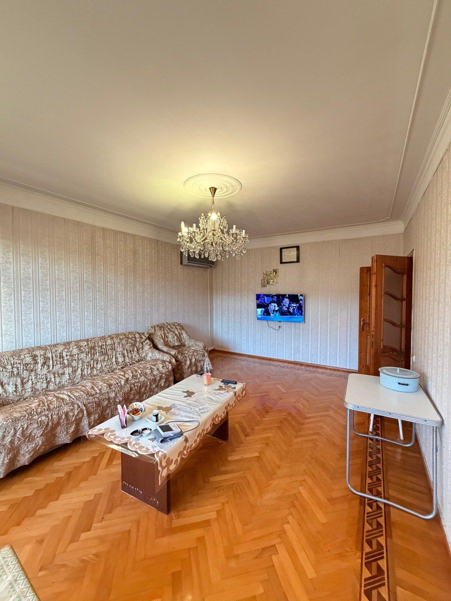 Satılır 3 otaqlı köhnə tikili 90 m² — Mənzil, Bakı (5)