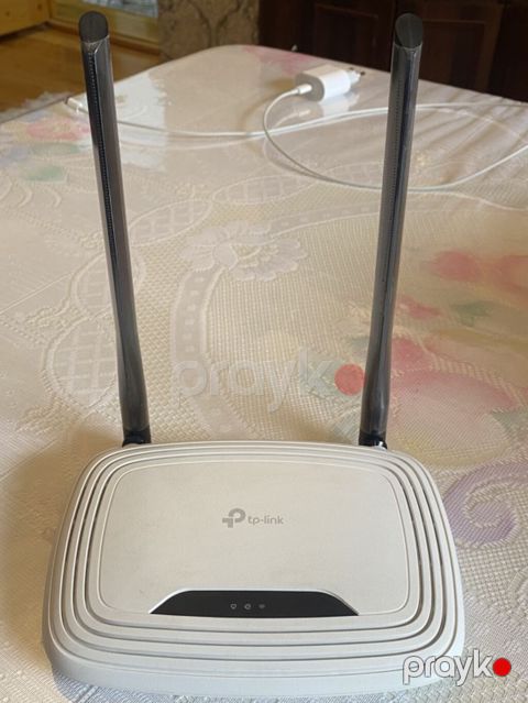 TP-Link Wi‑Fi router - Brend/model: TP-Link (2 antenalı) - Tezlik