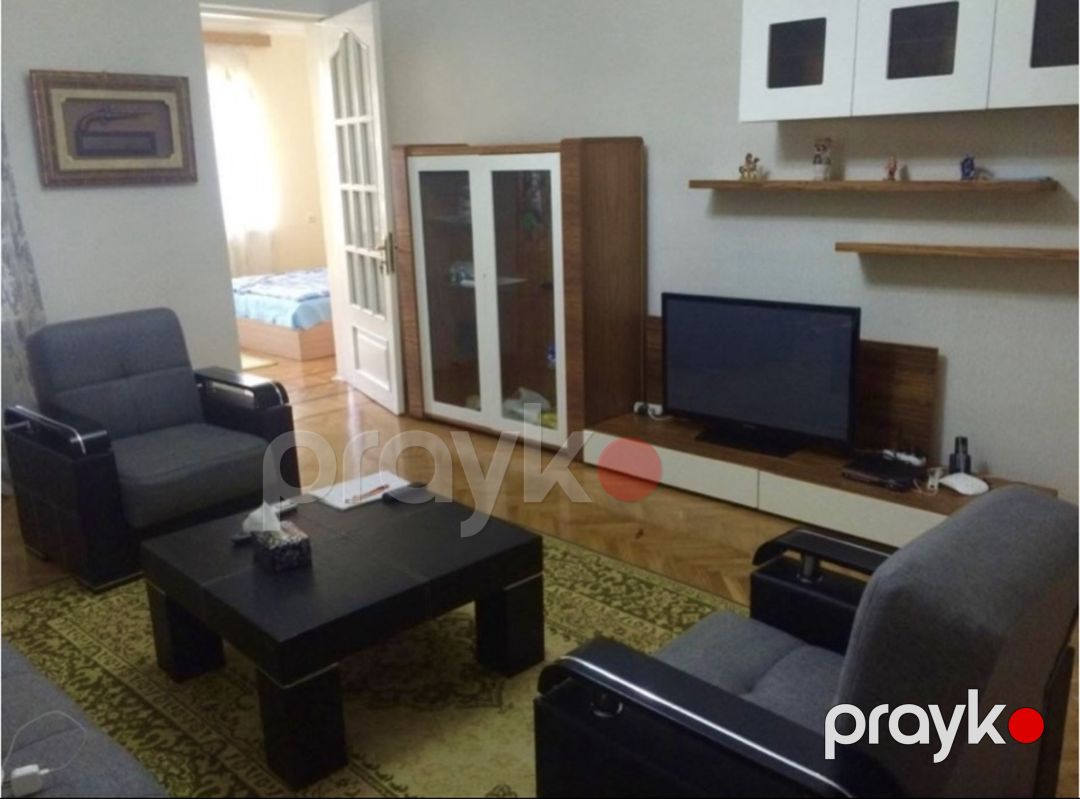 Satılır 3 otaqlı köhnə tikili 75 m² — Mənzil, Bakı (2)