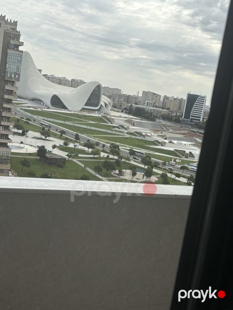 Satılır 3 otaqlı yeni tikili 144 m²