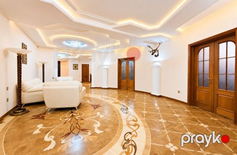6-otaqlı yeni tikili, Nizami m., 555 m²