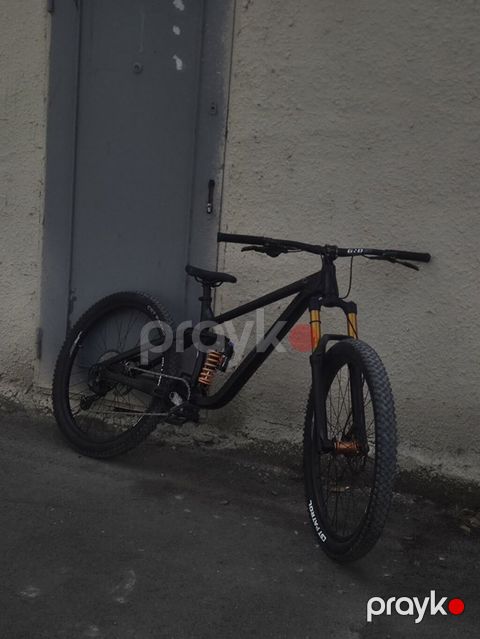 Velosiped 1 ay əvvəl 1.500 ₼ alınıb TƏCİL SATILIR ONA GÖRƏ 800 ₼ — Masazır