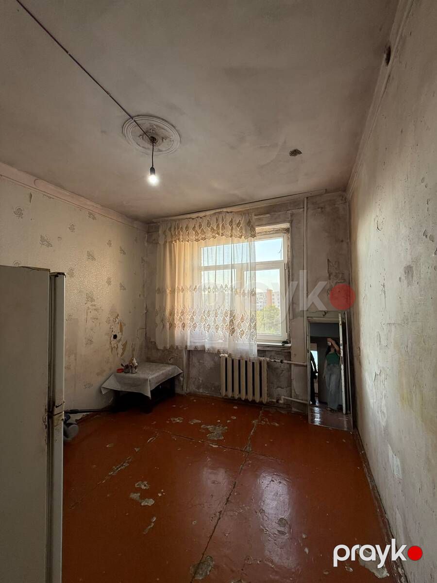 Satılır 4 otaqlı köhnə tikili 100 m² — Mənzil, Bakı (9)
