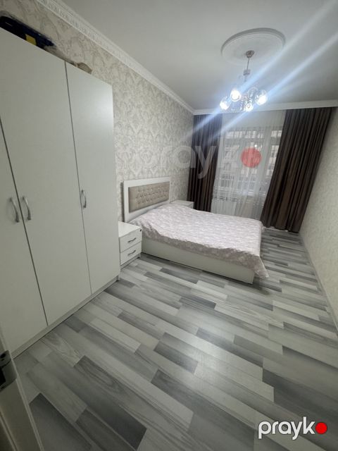 İcarəyə verilir 3 otaqlı yeni tikili 86 m²