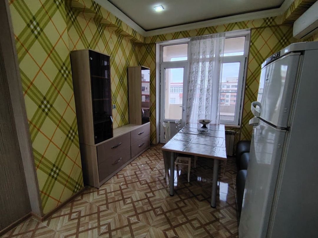 Satılır 2 otaqlı yeni tikili 75 m² — Mənzil, Bakı (8)