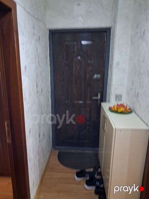 Satılır 2 otaqlı köhnə tikili 48 m²