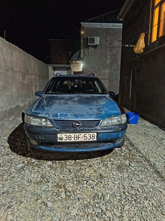 Opel Vectra, 1.6 L, 1998 il, 520 620 km — Avtomobillər, Bakı