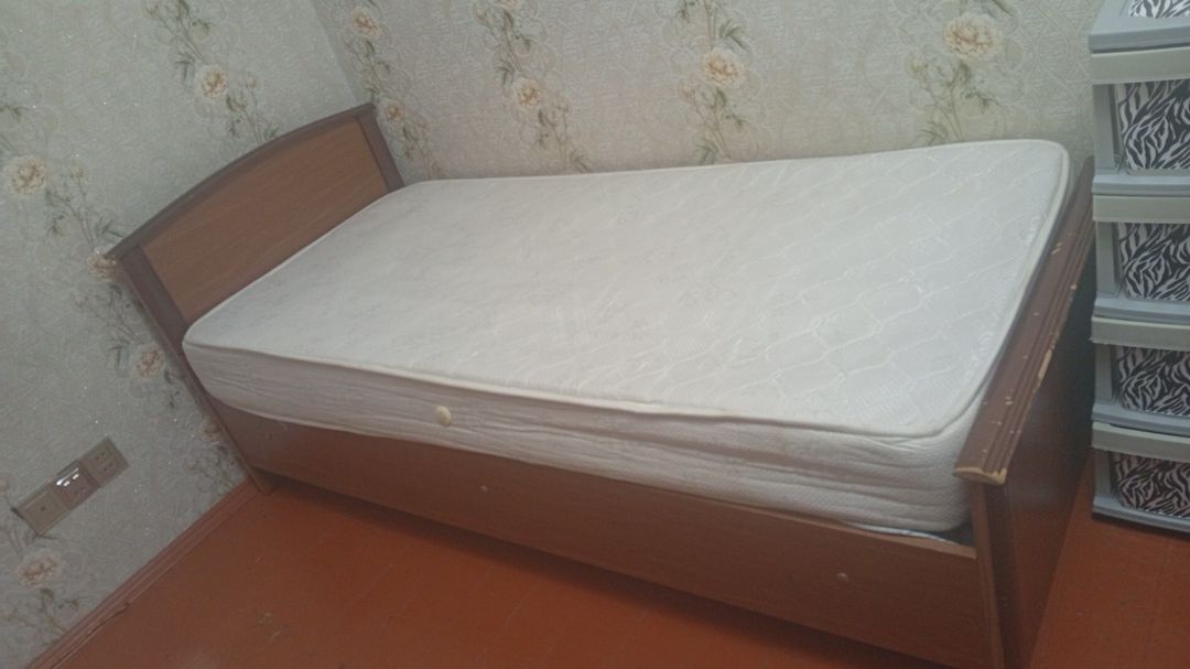 Çarpayı — Mallar, Bakı