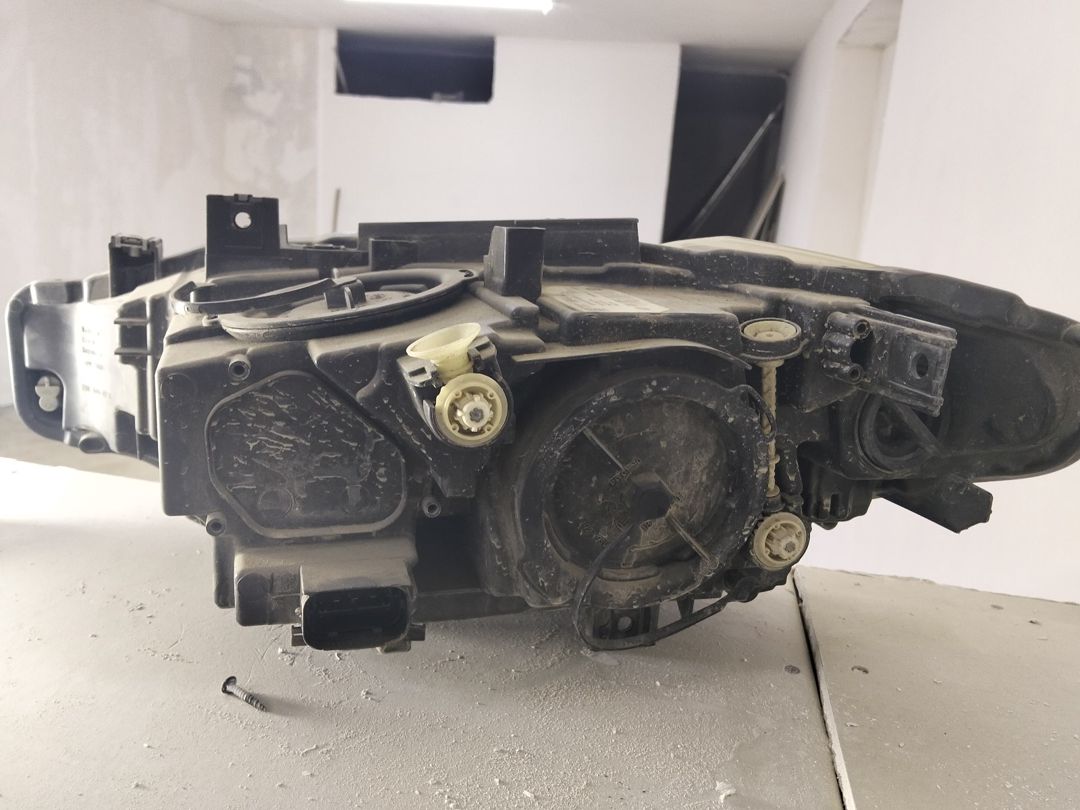 BMW F30 sağ farası — Ehtiyat hissələri və aksesuarlar, Bakı (4)