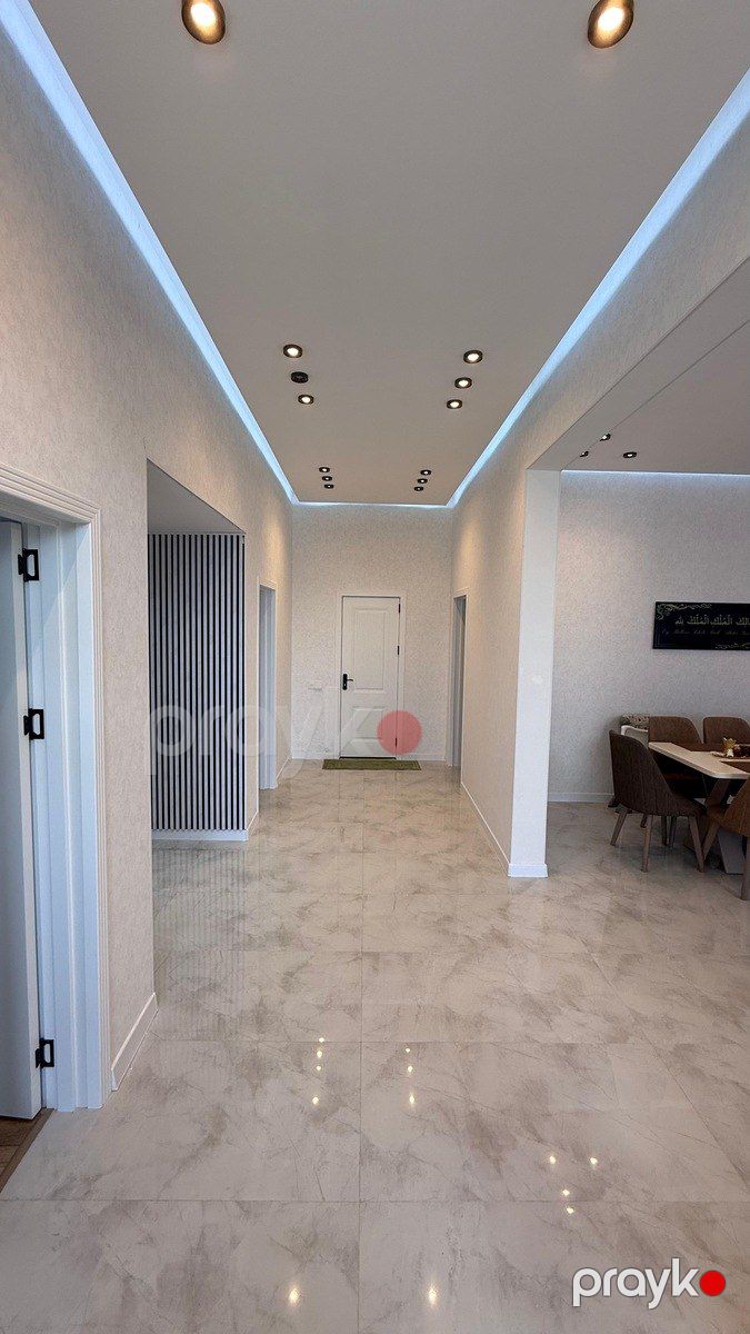 İcarəyə verilir 6 otaqlı həyət evi/bağ evi 240 m² — Ev, villa, Bakı (11)