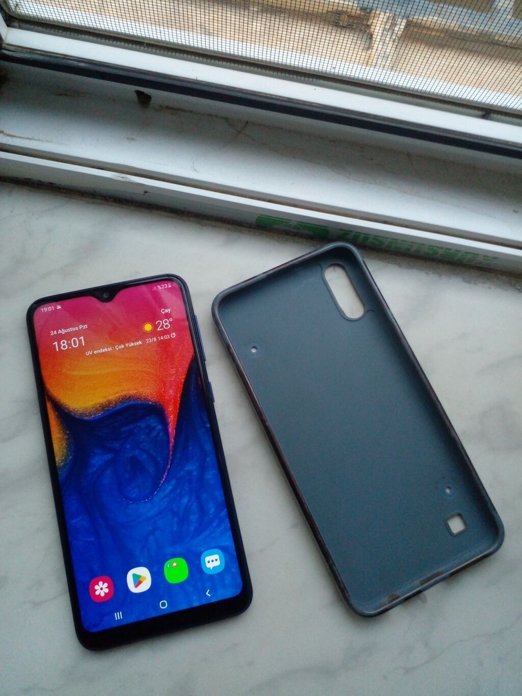 Samsung Galaxy A10, 32 GB, rəng - Qara, İki sim kartlı — Samsung, Bakı (2)