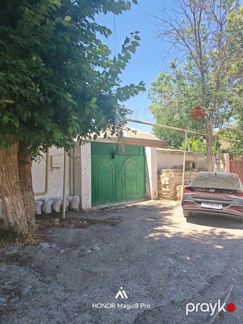 Satılır 5 otaqlı həyət evi/bağ evi 80 m²