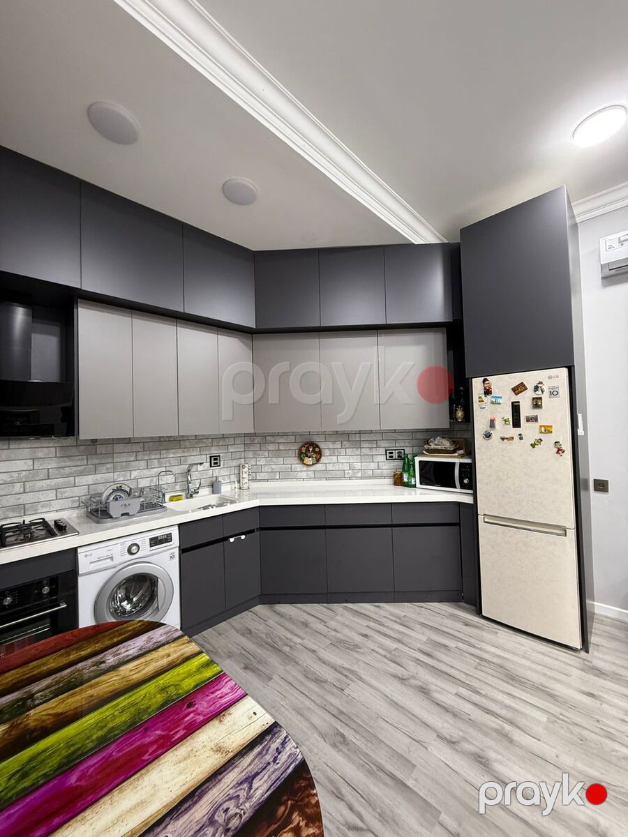 Satılır 9 otaqlı həyət evi/bağ evi 300 m² — Ev, villa, Bakı (6)