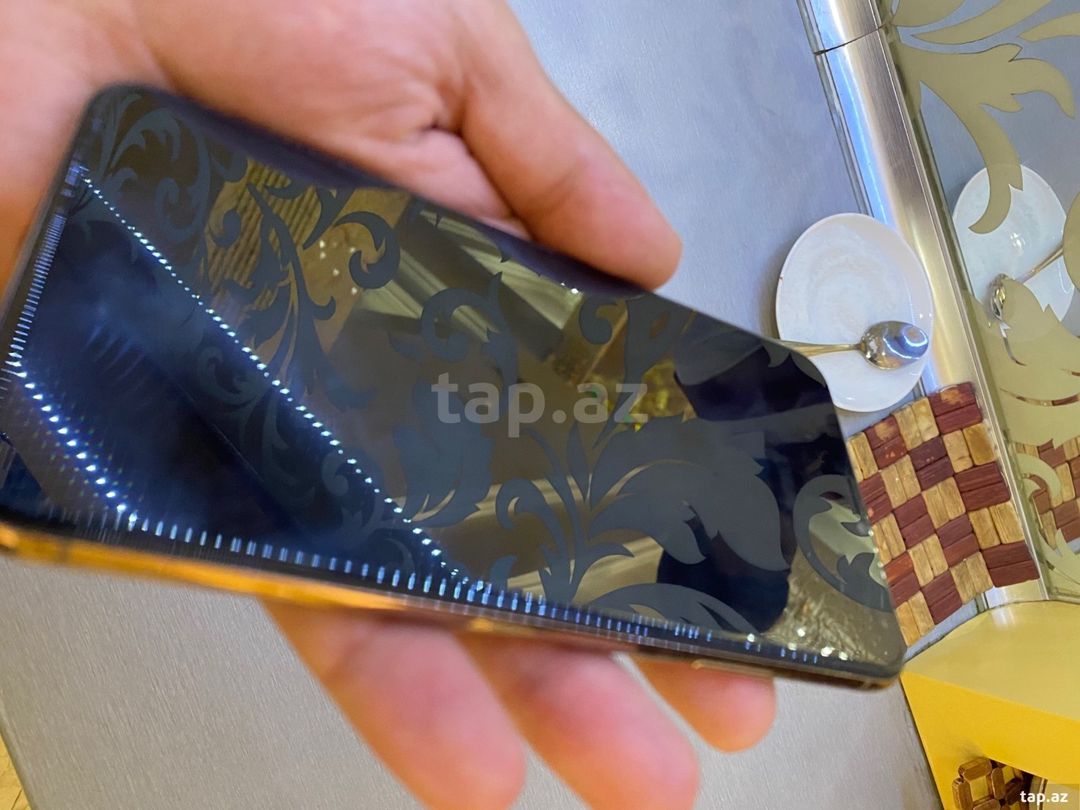 Apple iPhone 11 Pro Max Gold 256GB/4GB — Telefonlar və qadjetlər, Bakı (3)