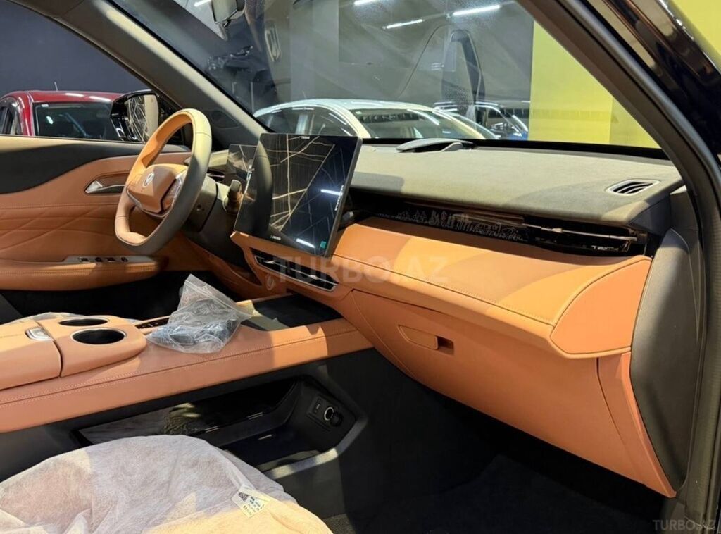 Changan Uni-Z 1.5L Plug-in Hibrid 2025 Krossover — Avtomobillər, Göytəpə (5)