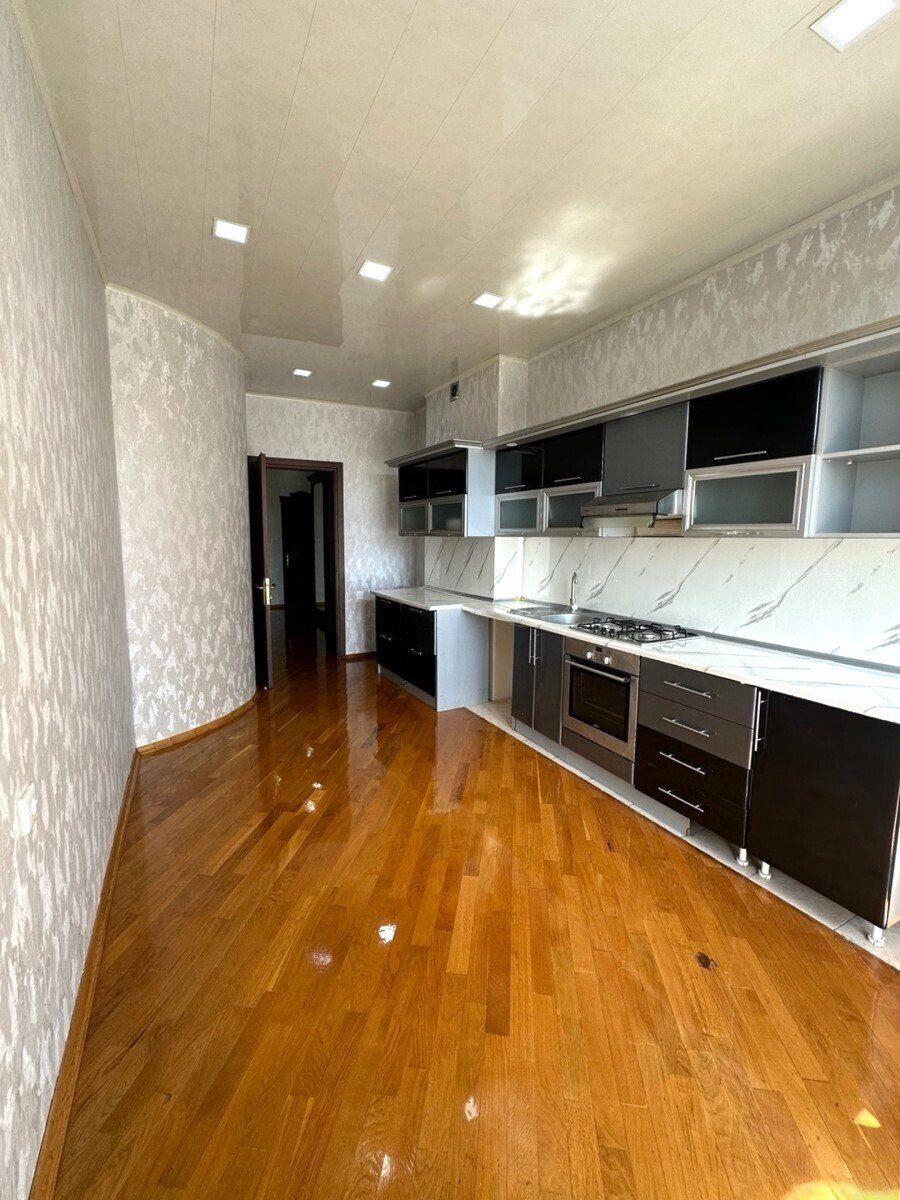 Satılır 3 otaqlı yeni tikili 160 m² — Mənzil, Bakı (8)