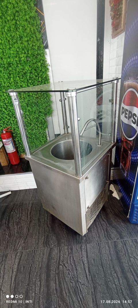 Isi 🤍 Wwq15 Köpüklü ayran aparatı 900m satılir. Qazı təzə vurulub