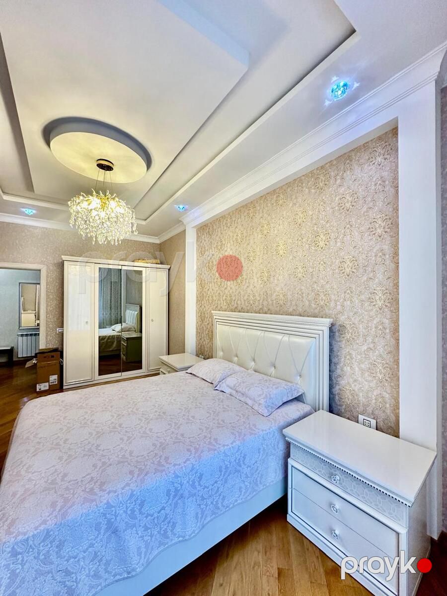 Satılır 3 otaqlı köhnə tikili 100 m² — Mənzil, Bakı (10)