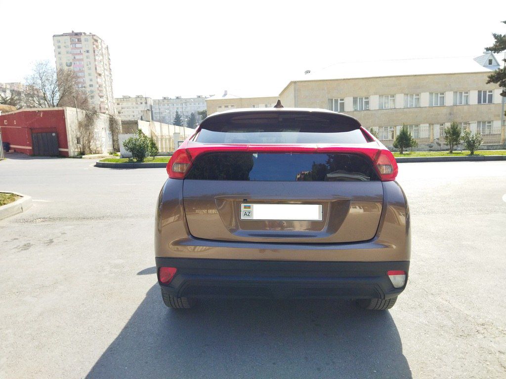 Mitsubishi Eclipse Cross, 1.5 L, 2020 il, 56 000 km — Avtomobillər, Bakı (2)