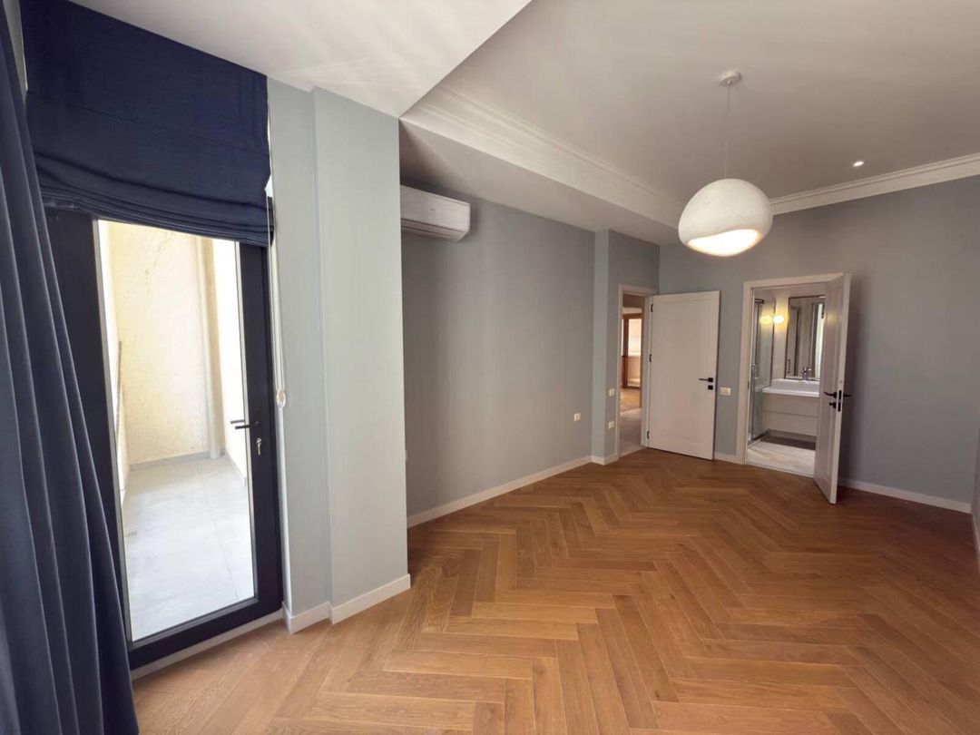 Satılır 3 otaqlı yeni tikili 135 m² — Mənzil, Bakı (7)