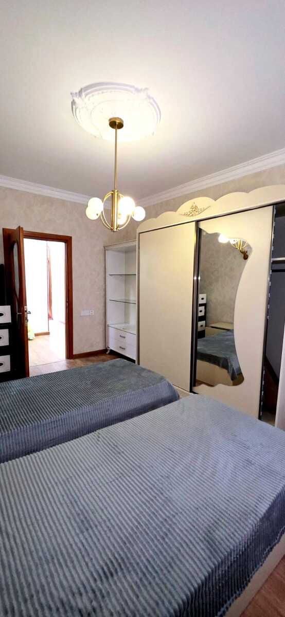 İcarəyə verilir 2 otaqlı köhnə tikili 75 m² — Mənzil, Bakı (5)