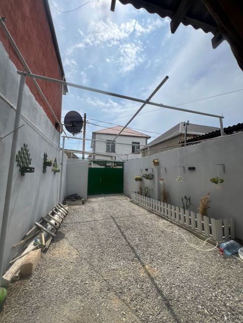 4 otaqlı, 100 kv. m, Kredit yoxdur, Yeni təmirli