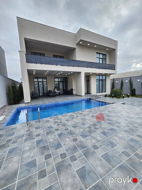 Satılır 5 otaqlı həyət evi/bağ evi 250 m²