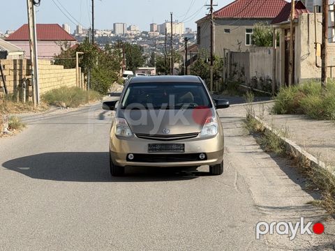Toyota Prius, 1.5 L, 1.3 kWh, 2007 il, 285 000 km